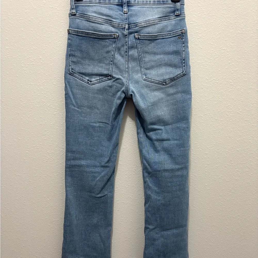 Madewell Mid-Rise Kick Out Blue Jeans - Picture 10 of 14